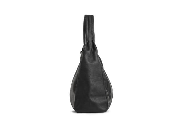 Torebka skórzana damska VOOC EP18 hobo shopper bag A4 czarna - detale uchwytów i okuć