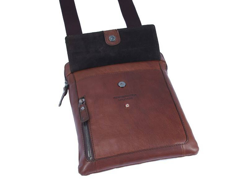 Listonoszka skórzana męska Aeronautica Militare Vintage AM-302 saszetka brązowa - cecha produktu