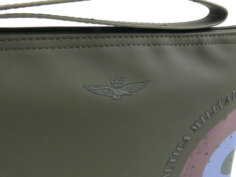 Saszetka z poliestru unisex Aeronautica Militare Runway kosmetyczka khaki - wnętrze i organizacja przestrzeni