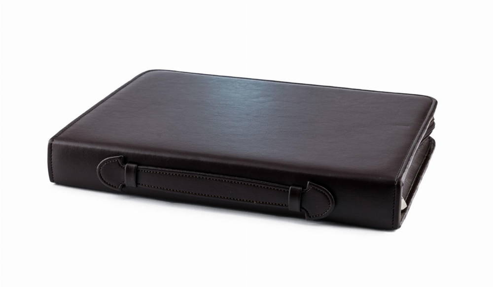 Aktówka z eko skóry unisex Tizano BW01 biwuar A4 czekoladowa - uchwyt i pas na walizkę