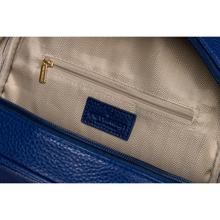 Wnętrze granatowego plecaka Peterson SPY-1-F19