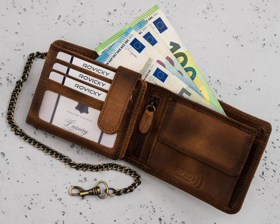 Otwarty brązowy portfel N992C-VIN z kartami i banknotami