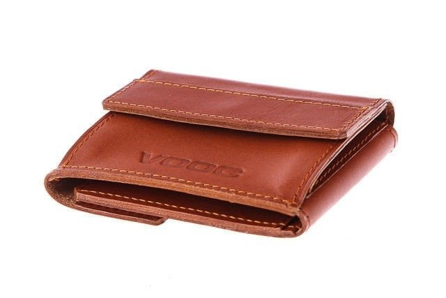 Portfel skórzany unisex VOOC P41 slim vintage mały z juchtowej skóry koniakowy - widok wnętrza i przegródek