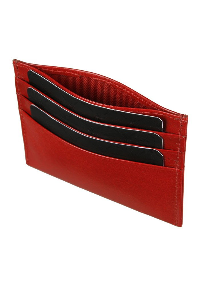 Czerwone etui na karty Vip Collection Milano II 102 ze skóry, ułożone pod kątem, z trzema przegródkami na karty i kieszenią
