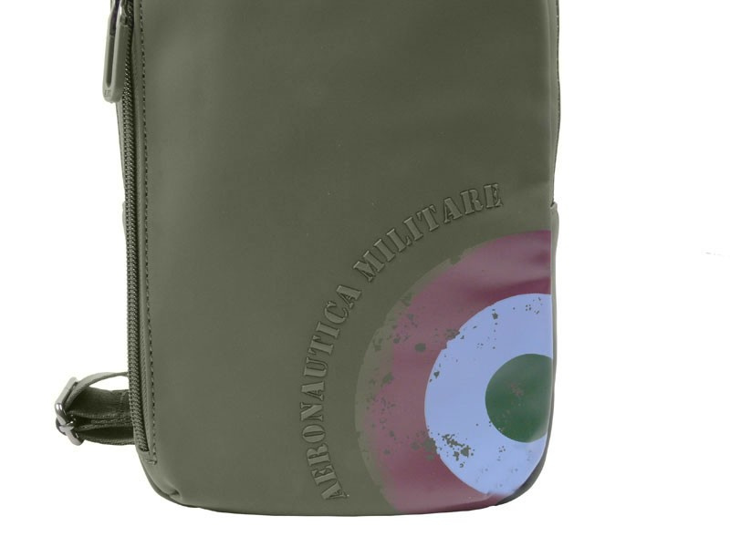 Plecak na jedno ramię z tkaniny unisex Aeronautica Militare Runway crossbody khaki - detal tkaniny i koloru khaki