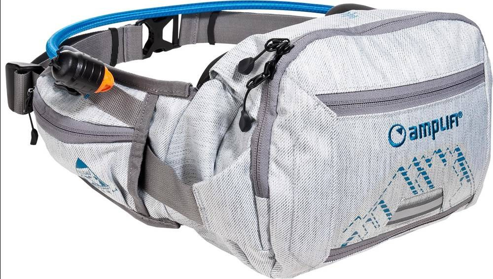 Szara nerka Amplifi Hipster 4 pod kątem, z pasem zapinanym na klamrę i kieszenią na zamek z przodu