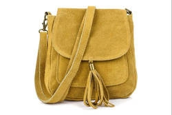 Skórzana listonoszka damska na ramię z klapką musztardowa - Vera Pelle X40