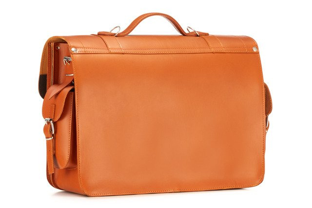 Torba skórzana z juchtu unisex na laptopa plecak 2w1  Vooc P23 A4 czarna - cecha produktu