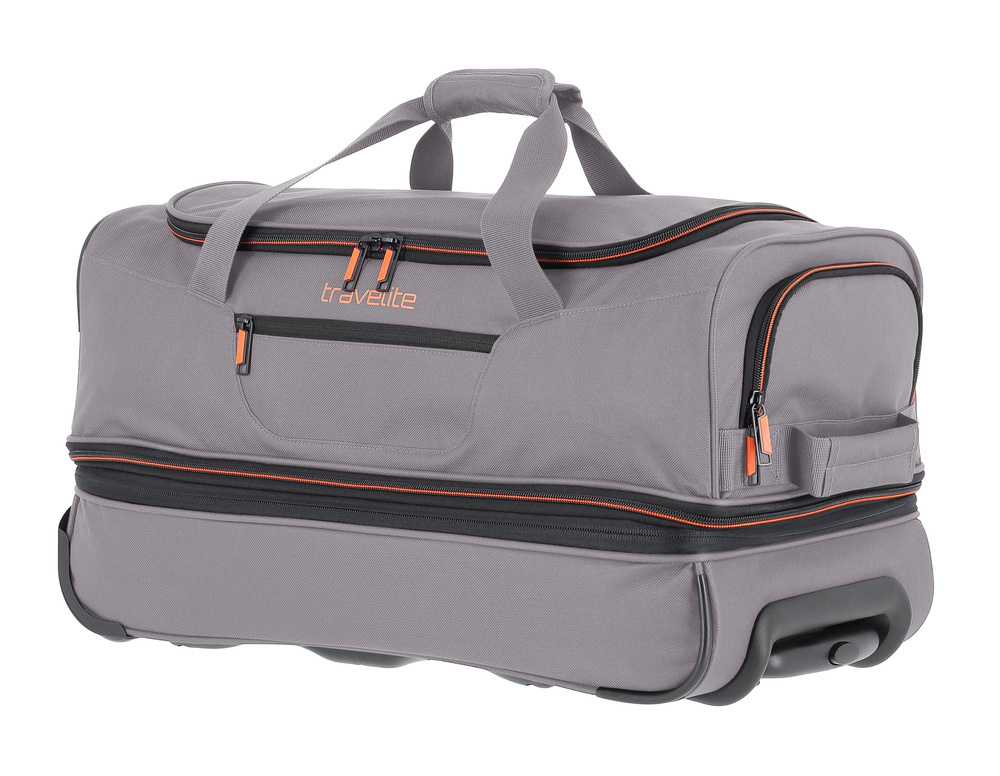 Szara torba Travelite Basics pod kątem, z kieszenią z przodu, pomarańczowymi suwakami i kółkami