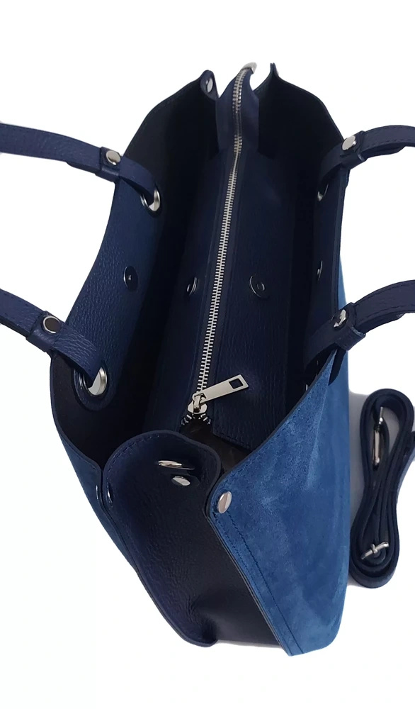 Torebka skórzana zamszowa damska Vera Pelle VOM33BJ shopper bag A4 niebieska - eleganckie detale i wykończenie