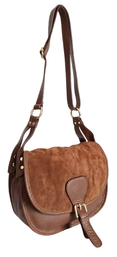 Torebka skórzana damska Vera Pelle VPS990C listonoszka mieści format A5 camel - stylizacja i codzienny look