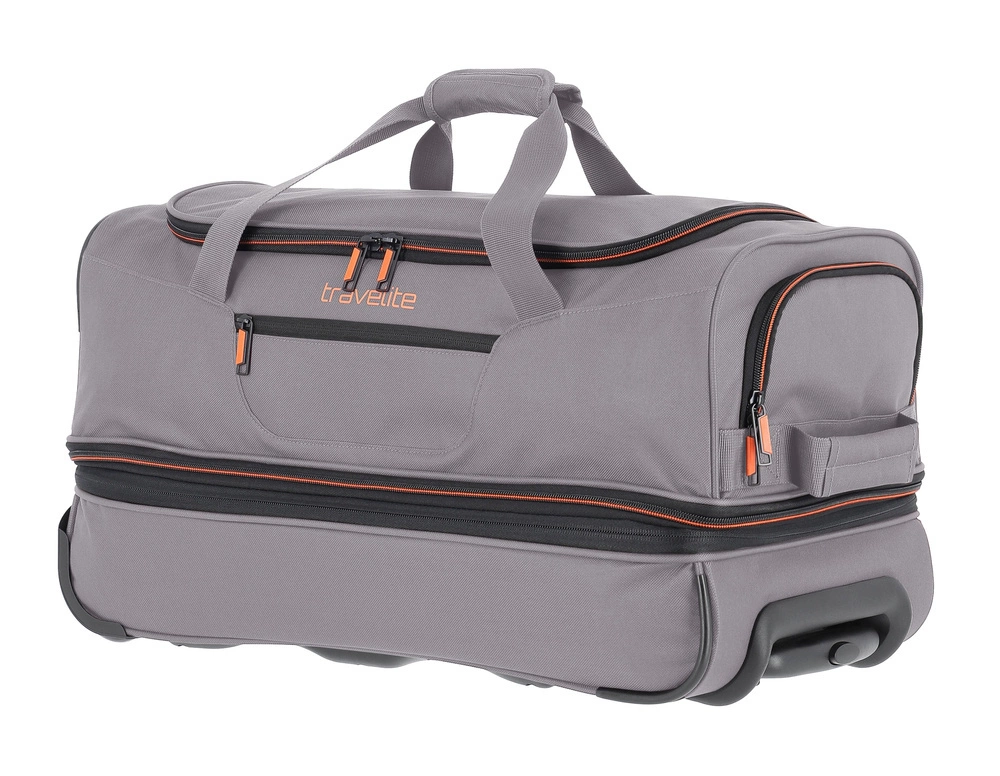 Szara torba Travelite Basics pod kątem, z kieszenią z przodu, pomarańczowymi suwakami i kółkami