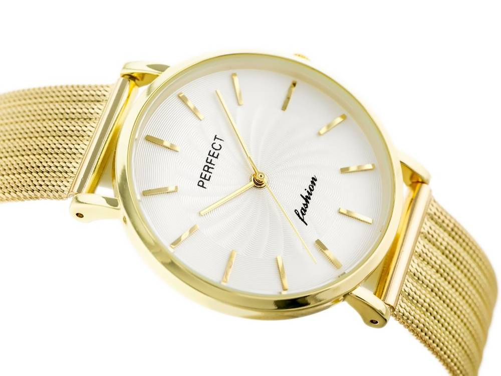 Zegarek damski fashion Perfect E334 złoty z tarczą srebrną - zbliżenie tarczy pod kątem