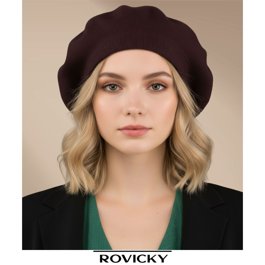 Brązowy beret Rovicky BER-A10 w jesiennej stylizacji