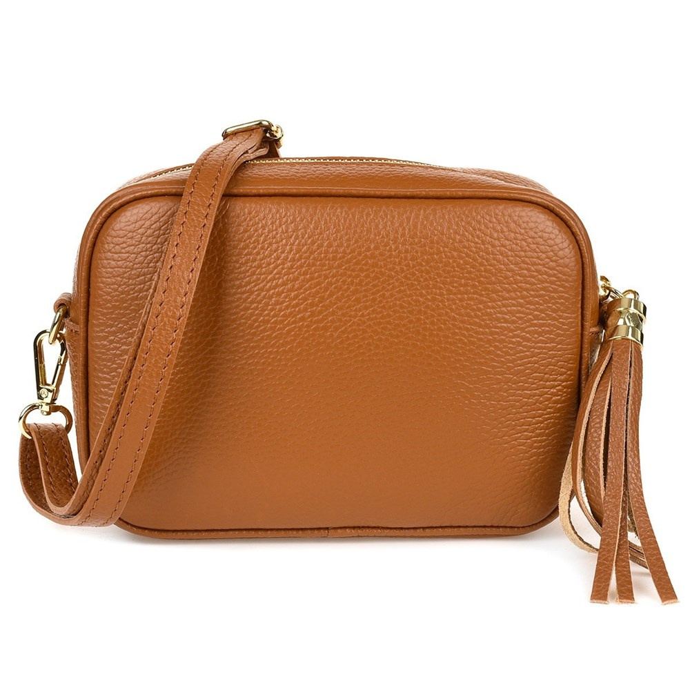 Listonoszka damska Vera Pelle P14 camel, front z paskiem i frędzlem