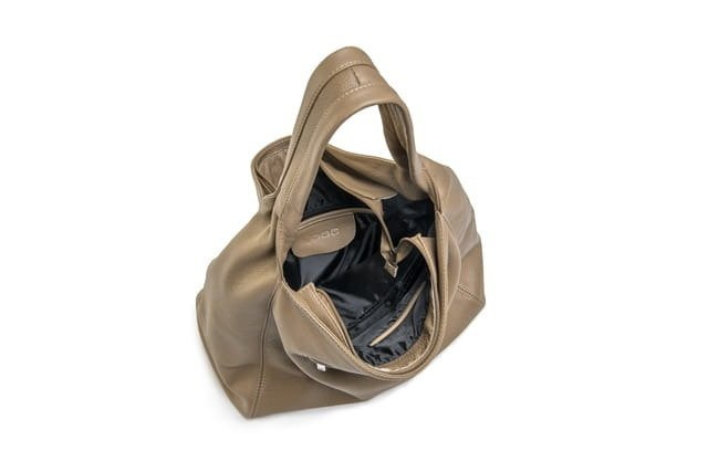 Torba skórzana damska VOOC EP18 shopper hobo A4 beżowa - ergonomia i pojemne wnętrze