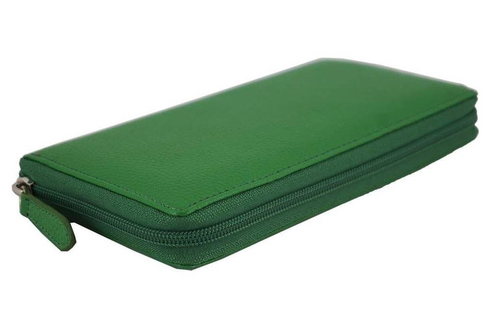 Portfel skórzany damski Barberini's D-8320-38 zamykany suwakiem zielony - cecha produktu