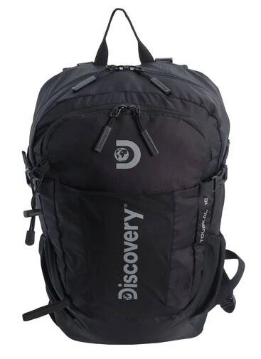 Czarny plecak podróżny z poliestru Discovery Outdoor 611 z przodu, z pionowym napisem Discovery i uchwytem u góry
