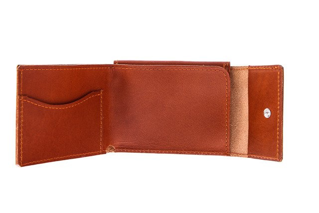 Portfel skórzany unisex VOOC P41 slim vintage mały z juchtowej skóry koniakowy - detal skóry juchtowej i przeszyć