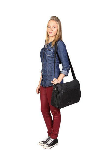 Torba skórzana męska VOOC RDW4 messenger na ramię A4 brązowa - ergonomiczny pasek na ramię