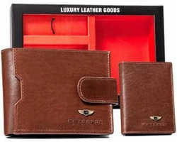 Zestaw skórzany męski brązowy portfel i etui z brelokiem - Peterson SET3-N79L-VT