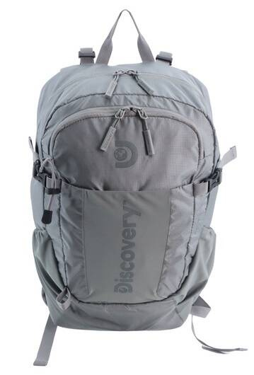 Szary plecak Discovery Outdoor 611 z przodu, z pionowym napisem Discovery i kieszenią na zamek