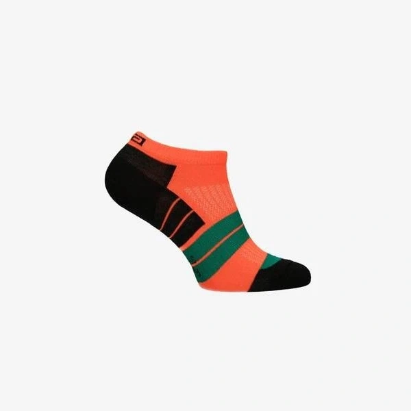 Stopki Gatta Active FEET BASIC 39/41 pomarańczowy neon z boku, z niskim ściągaczem i zielonymi pasami na stopie