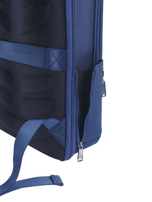 Plecak miejski ze skóry i nylonu unisex Aeronautica Militare AM-533 A4 niebieski - cecha produktu