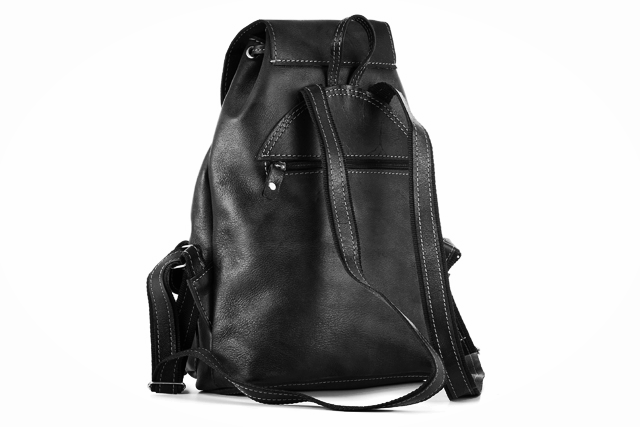 Plecak skórzany unisex ze skóry naturalnej VOOC TC13 miejski retro czarny - cecha produktu