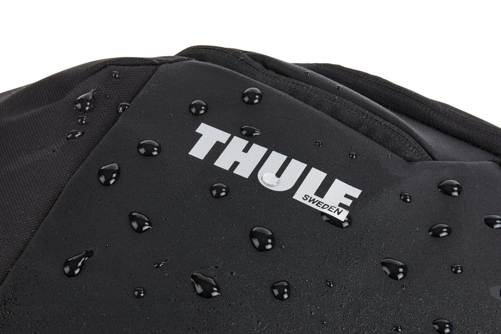 Czarny plecak na laptopa Thule Chasm TCHB115 z nylonu