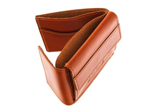 Portfel skórzany unisex VOOC P41 slim vintage mały z juchtowej skóry koniakowy - widok z zewnątrz