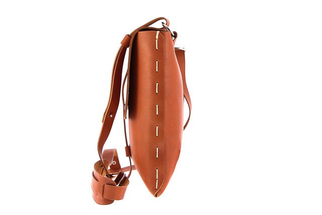 Torba na ramię męska skórzana jucht messenger miejski Vooc P3 mała czarny - cecha produktu