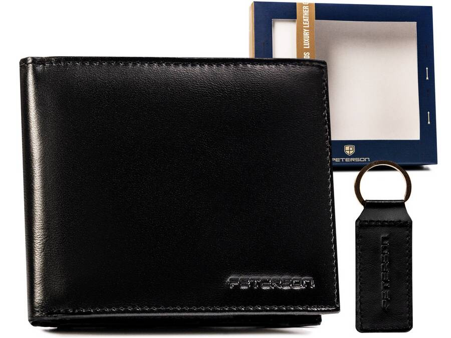 Czarny poziomy portfel męski Peterson SET-M-N992-KCS i skórzany brelok