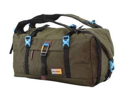 Torba Discovery Icon 730 khaki pod kątem, z paskami spiętymi niebieskimi klamrami i szelkami u góry