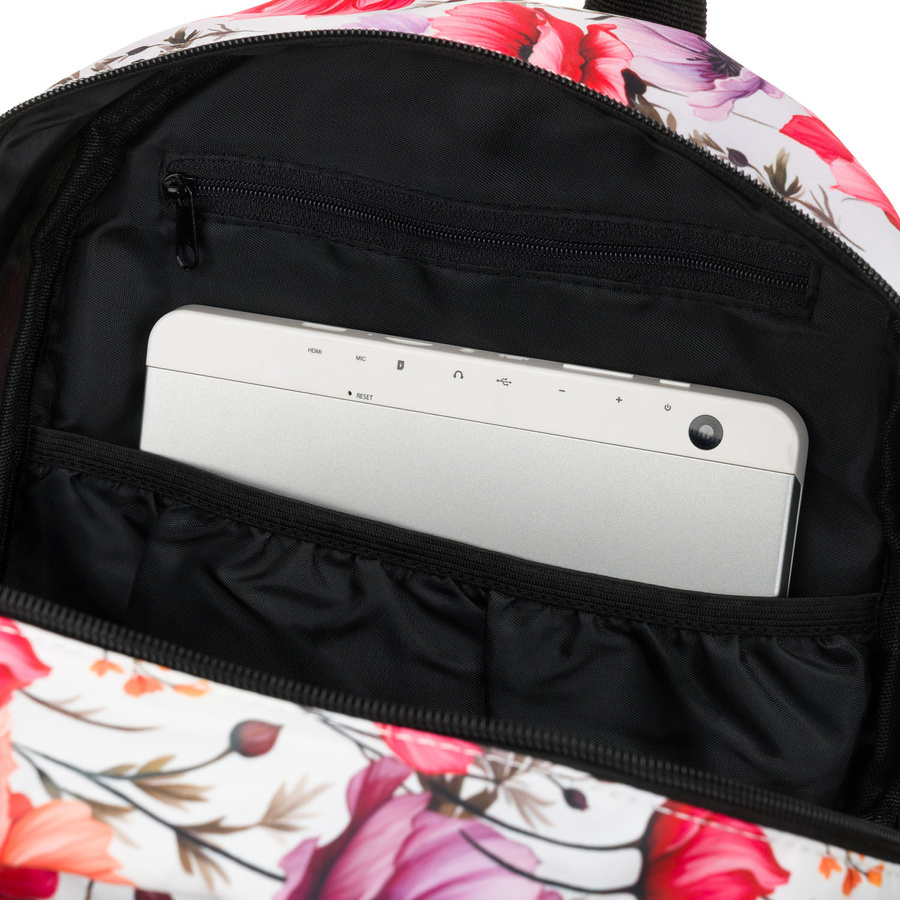 Otwarta komora biało-czerwonego plecaka Rovicky R-PL15601