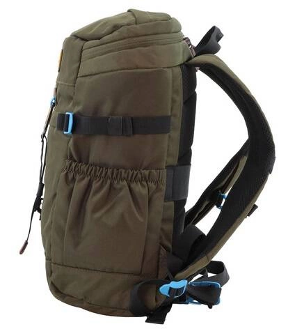 Khaki plecak na co dzień Discovery Icon 723 z boku, z kieszenią z siatki, szelką i niebieskimi klamrami