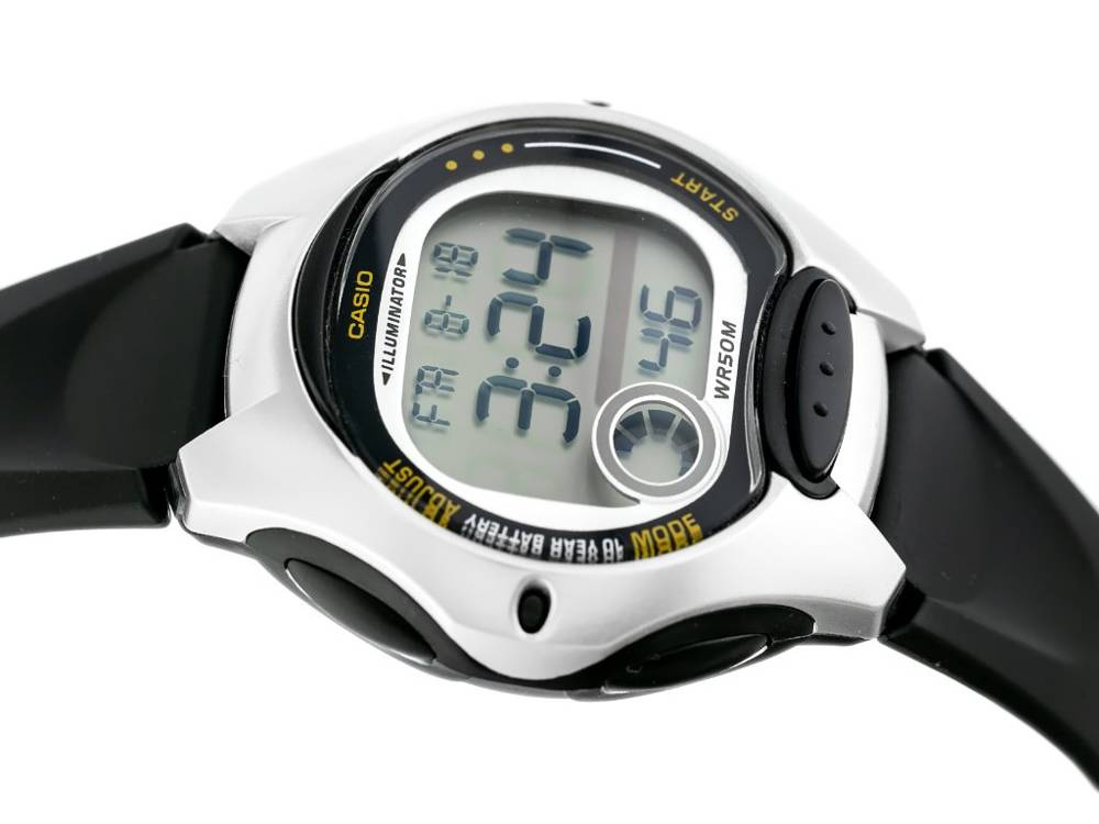 Czarny zegarek dla dzieci Casio LW-200-1AVDF - zbliżenie wyświetlacza z boku