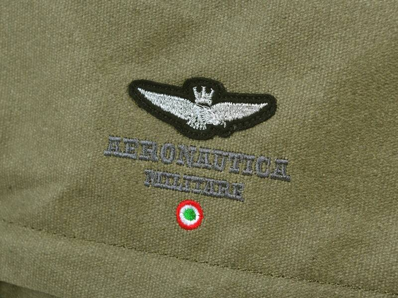 Plecak miejski na laptopa zielony - Aeronautica Militare 543 New City - ergonomiczne szelki i tylny panel