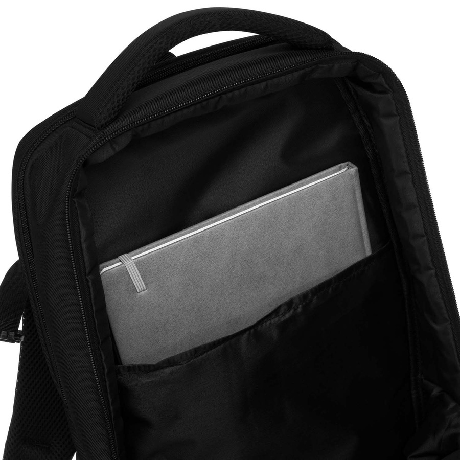 Kieszeń na laptopa w czarnym plecaku Peterson PTY-04