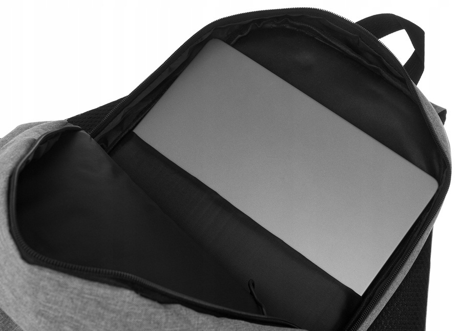 Laptop w komorze szarego plecaka Peterson 32702