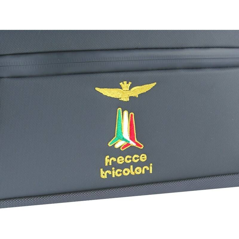 Saszetka biodrowa nerka męska granatowa - Aeronautica Militare AM-522 BL - zastosowanie w mieście i podróży