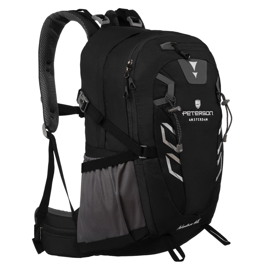 Czarny plecak trekkingowy Peterson JPS-01