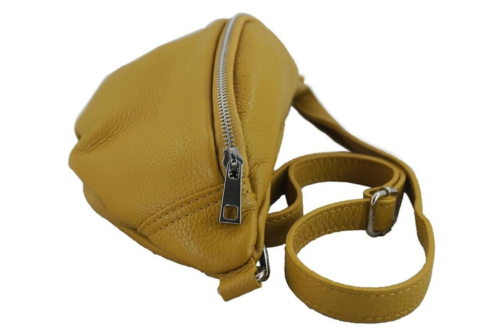 Saszetka ze skóry naturalnej damska Barberini's 796-13 nerka casual czerwona - cecha produktu