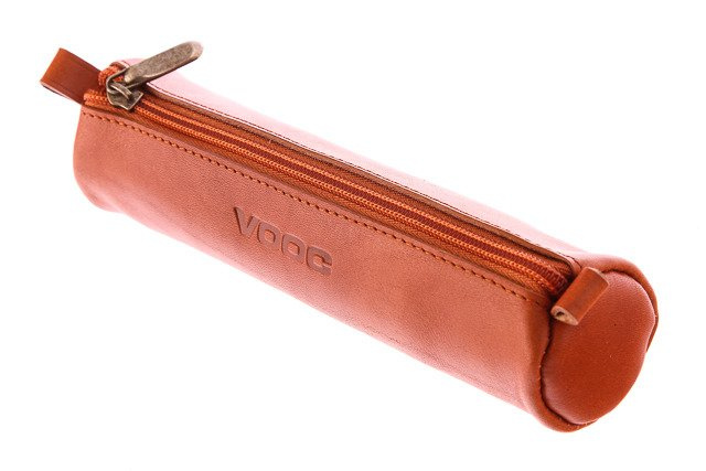 Piórnik skórzany jucht unisex VOOC Vintage P9 okrągły na długopisy czarny - naturalna skóra juchtowa